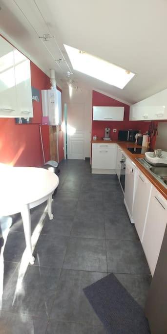 Comme A La Maison Cenon Bagian luar foto
