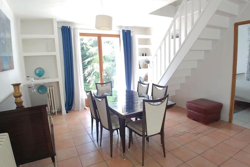 Comme A La Maison Cenon Bagian luar foto