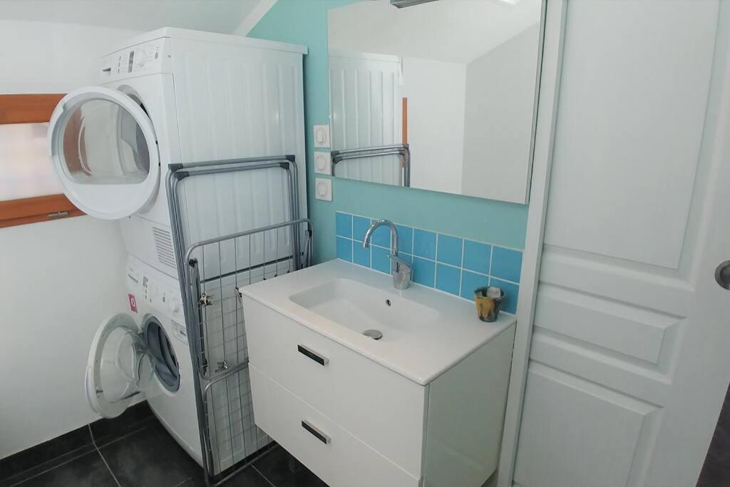 Comme A La Maison Cenon Bagian luar foto